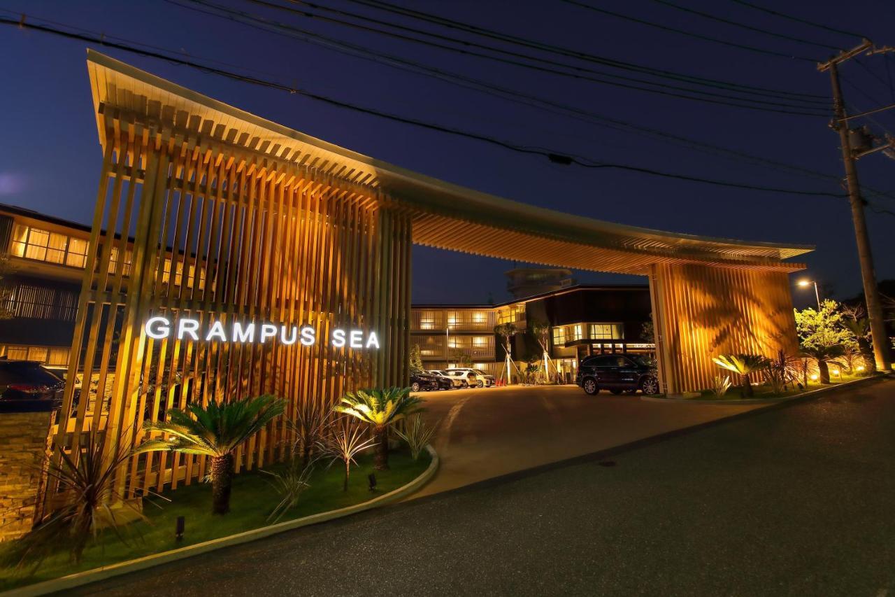 Grampus Sea Hotel Shirahama Exterior photo